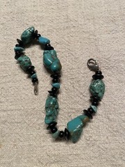 Vintage Turquoise And Hematite Bead Bracelet Claw Clasp