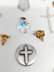 Vintage Religous Pendants, Lapel, Brooch+ Mixed Lot, 70pcs, FREE SHIP! Lot# 472