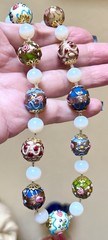 GORGEOUS Vintage Venetian Art Glass Wedding Cake & Opalescent Bead Necklace
