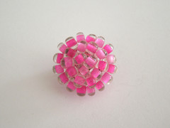 Vintage Glass Bead Brooch Pink, 1950s–60s 7.2 G/Ø 2.5 CM
