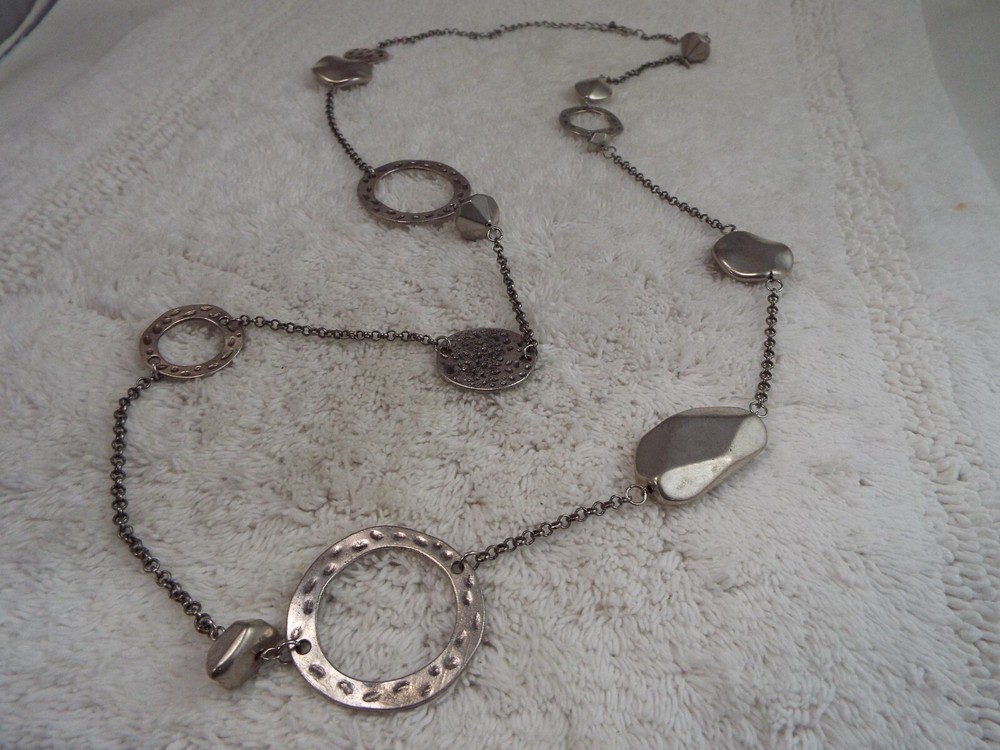 Silvertone Rings Beads Chain Necklace (F35)