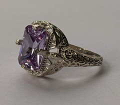 Vintage ring sterling silver 925 Size 9.5 Weight 5.44 g. Amethyst.