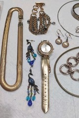 Lot Of Estate Costume Jewelry, 15 Pcs