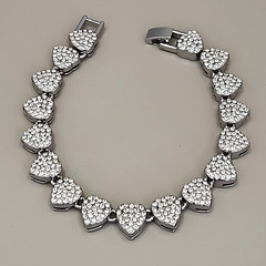Vintage Heart Bracelet Pave Clear Rhinestones Silver Tone Linked 7.25″
