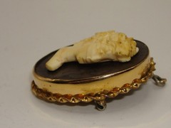 LOVELY VINTAGE D’ABROS GOLD FILLED CAMEO PIN/PENDANT!