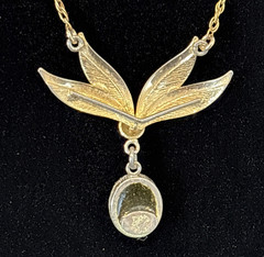 Delicate 1/20 12KGF Opal Pendant 16”Necklace Flower Leaf Design Vintage Marked