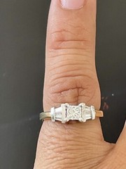 14KT Yellow/White Gold 0.60CTW Diamond Engagement Ring. Size 7 , (S181)