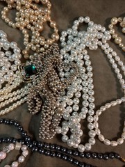 Approximately 3 Pounds Of Vintage Pearl Bead Necklaces Champagne And Various Col