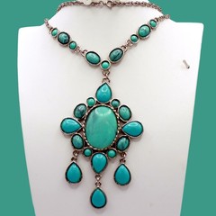 Vintage JULIANA D&E Southwestern Faux Turquoise Cabochon Necklace Book IIJJ#889