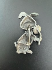 Pewter Bunny Rabbit Brooch Pin Flower Collar Big Teeth Easter Spring Jewelry VTG