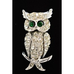 Vintage Crystal Owl Brooch Pin Rhinestone Green Eyes Silver Tone Sparkling Bin1