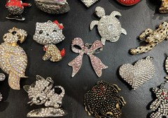 Rhinestone Lot Some Articulated Moveable Cat Tiger Owl Bird Koala Bear Pendants