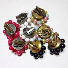 4 Pr Lot Vtg Bead Cluster Earrings Clip On Milk Glass, Hot Pink, Black & Pastel