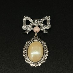 Lot Of 7 Silver Tone Vintage Brooches