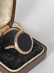Vintage 1990-s 14 Ct Rolled Gold Black Onyx Ring Size UK O US 7 – Hallmarked!