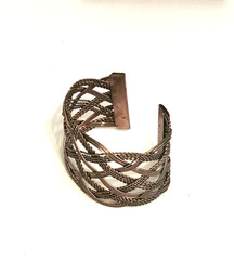Women’s Vintage Metal Bracelet with Intricate Woven Braided Detail