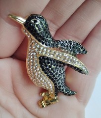 Sparkling Penguin Brooch | Elegant Holiday Fashion Pin | Beautiful Bird Jewelry