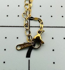 Love Mom Hearts Pendant And Necklace 18”-20” Mom Gift Metal Gold Tone New