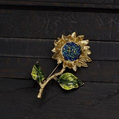 Vintage Brooch Flower Brooch Enamel Pin Badge Elegant Plant Pin For Women Gift