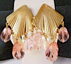 Lovely Chandelier Drop Earrings Pink Glass Crystal & Faux Pearls Gold Tone Post