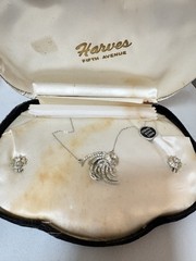 Vintage Rhinestone Jewelry Set – Harves Fifth Avenue New York