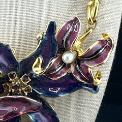 Vintage Kenneth Lane Statement Necklace Gold Tone Purple Lily Flower KJL 16”