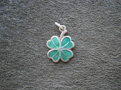 Small Lucky Four Leafed Clover Vtg Sterling Silver Enamel Bracelet Charm Pendant