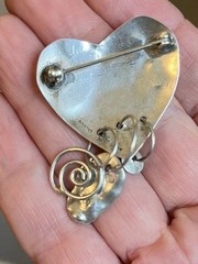 Signed Vintage BOGGIO Sterling Heart pendant with brass accents 6.6g