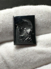 VINTAGE INTAGLIO WARRIOR ON METALLIC BLACK (HEMATITE?) LOOSE RECTANGLE N338