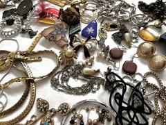 VTG Craft Wearable Repair Sellable Jewelry Other Over 3 Pounds