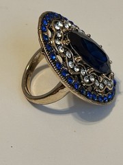 Stunning Vntg Large Gold Tone Blue & Clear Rhinestones Chunky Statement Ring 7