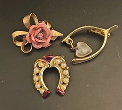 Vintage LOT 3 Broochs Pins Love Luck Beauty Mustard Seed