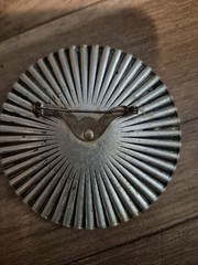 Vintage Silver Metal Round Brooch with Birds Design No Stone Bird Theme Jewelry