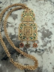 Trifari Plique a Jour Necklace Gold Tone Red Green Stained Glass Pendant Vintage