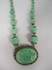 ANTIQUE FAUX JADE BEAD with CARVED FAUX JADE PENDANT CHOKER NECKLACE