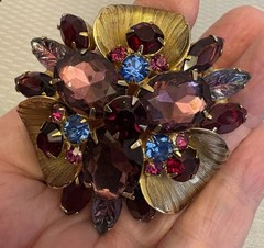 Vintage Juliana Purple Blue Red Rhinestone Brooch Goldtone D&E Book Piece 2.5″