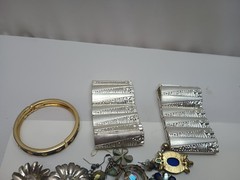 1 Lb REDESIGN/CRAFT FASHION/COSTUME JEWELRY LOT