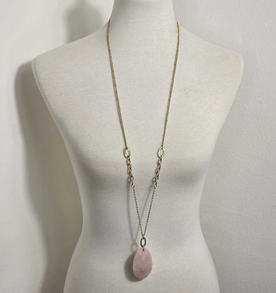 White House Black Market Gold Tone Pink Rose Quartz Pendant Necklace
