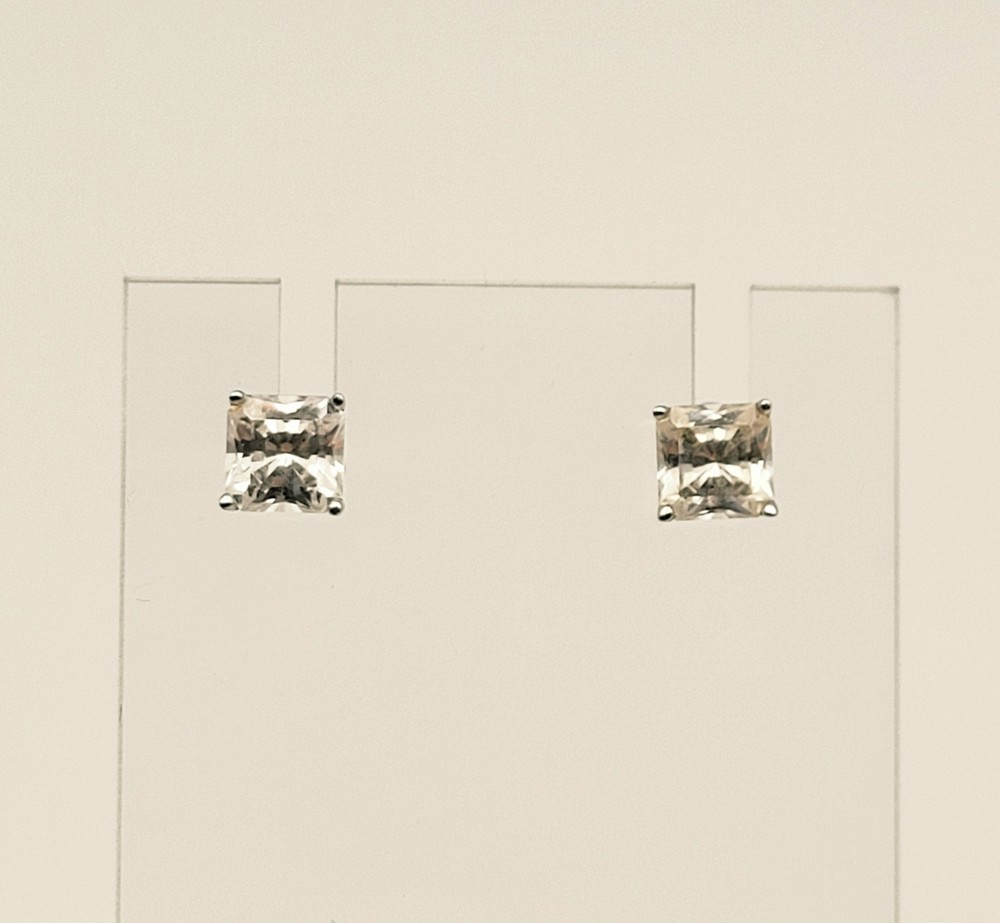 UTC sterling silver princess cut CZ stud earrings