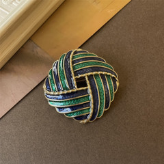 Vintage Pearl Enamel Brooch For Women Elegant Badges Brooches Pins Jewelry Gift