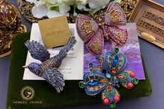 HEI Antique Gold Austrian Crystal Kingfisher Butterfly Love Heart Unicorn Brooch