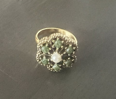 Lovely Vintage Goldette Faux Jade & Pearl Bracelet Earrings Ring Set