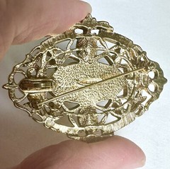 VTG Avon Rhinestone Faux Pearl Golden Brown Gold Tone Brooch Pendant Signed