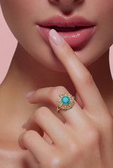BEAUTIFUL Vintage Art Deco Yellow and Rose gold Blue Zircon Ring size 6.25