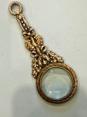 I am Edgar Berebi this is my Aurora Ladies Magnifier never used