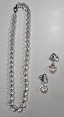 Beautiful Vintage Crystal Beaded Collar Necklace and Clip Drop Earring Set 15″