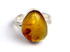 Exquisite Natural Light Yellow Amber .925 Sterling Silver Ring #8