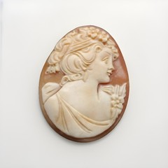 Vintage Unframed Finely Carved Large Lady Cameo for Brooch or Pendant
