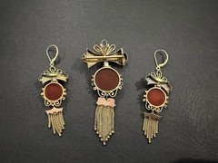 Vintage Cameo Set Antique Gold jewelry Earrings Broach Pendant