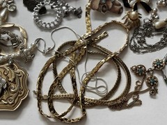 VTG Craft Wearable Repair Sellable Jewelry Other Over 3 Pounds